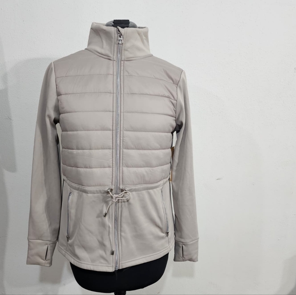 Avia Women's Light Gray Puffer Jacket - Picture 1 of 7